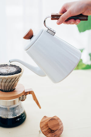V60 Wood Drip Kettle 1200mL Silver