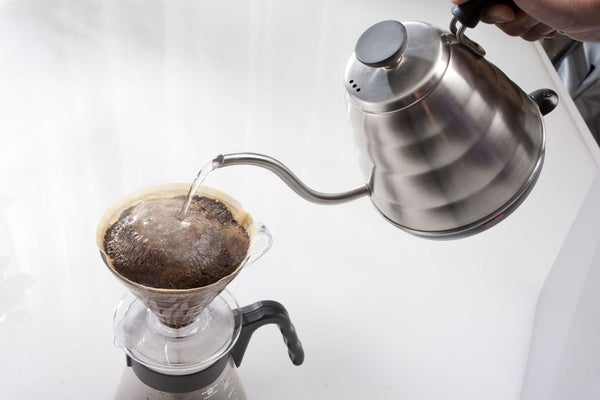 V60 "Buono" Electric Drip Kettle 800mL Silver