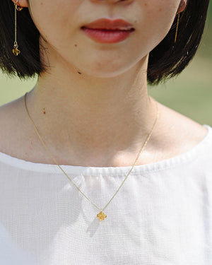 Osmanthus Necklace Amber