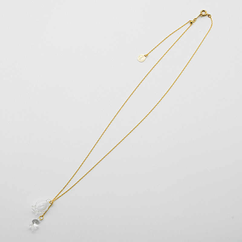 Lily Necklace