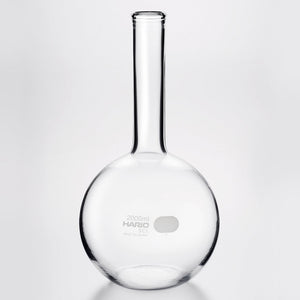 Empty Hario flask vase 2000ml largest size with maximum-capacity round base.