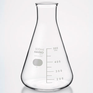 Empty 500ml HARIO laboratory flask with scale measurements on clear borosilicate glass