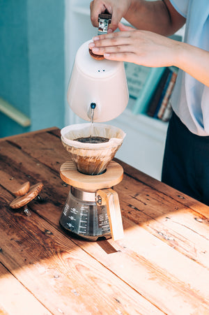 V60 Wood Drip Kettle 1200mL Silver