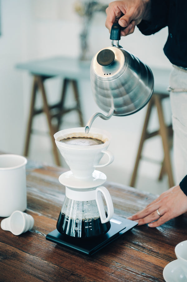 V60 Ceramic Pour Over Coffee 02 Set White