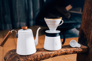 "Bona" Enamel Pour Over Coffee Kettle 800mL