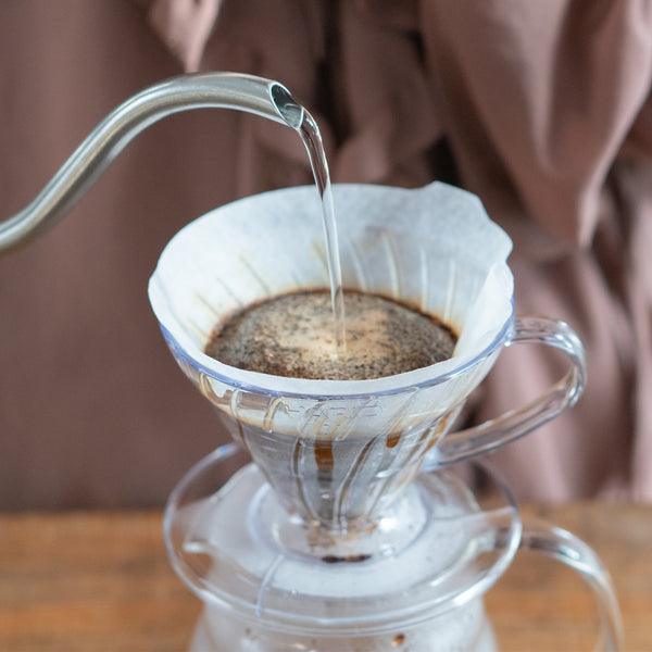 V60 Plastic Coffee Dripper 01
